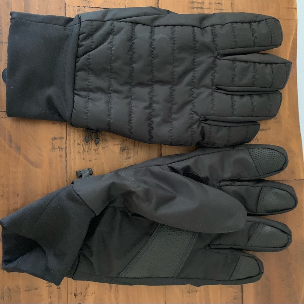 Uniqlo winter gloves